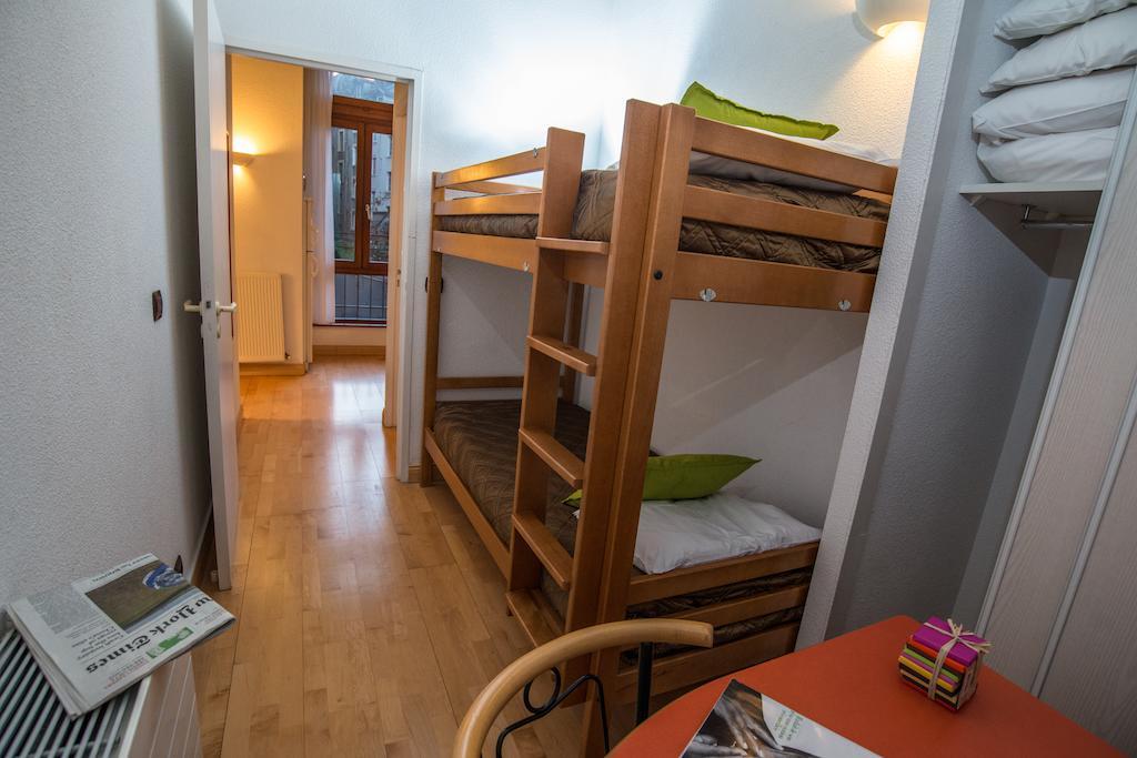 Privilodges Chateau Perrin Γκρενόμπλ Εξωτερικό φωτογραφία
